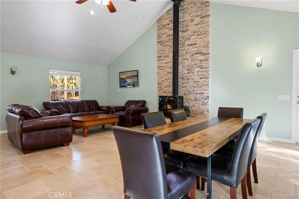 301 S Shakespeare Ln Property Photo 6