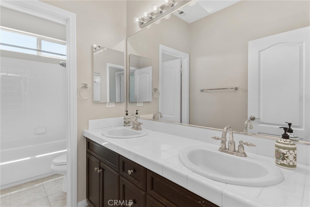 33369 Gold Mountain Road Property Photo 33