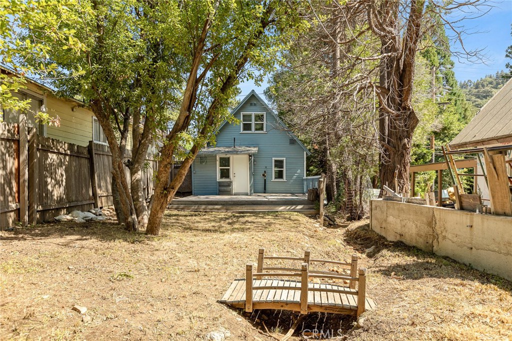 23035 Waters Property Photo 14