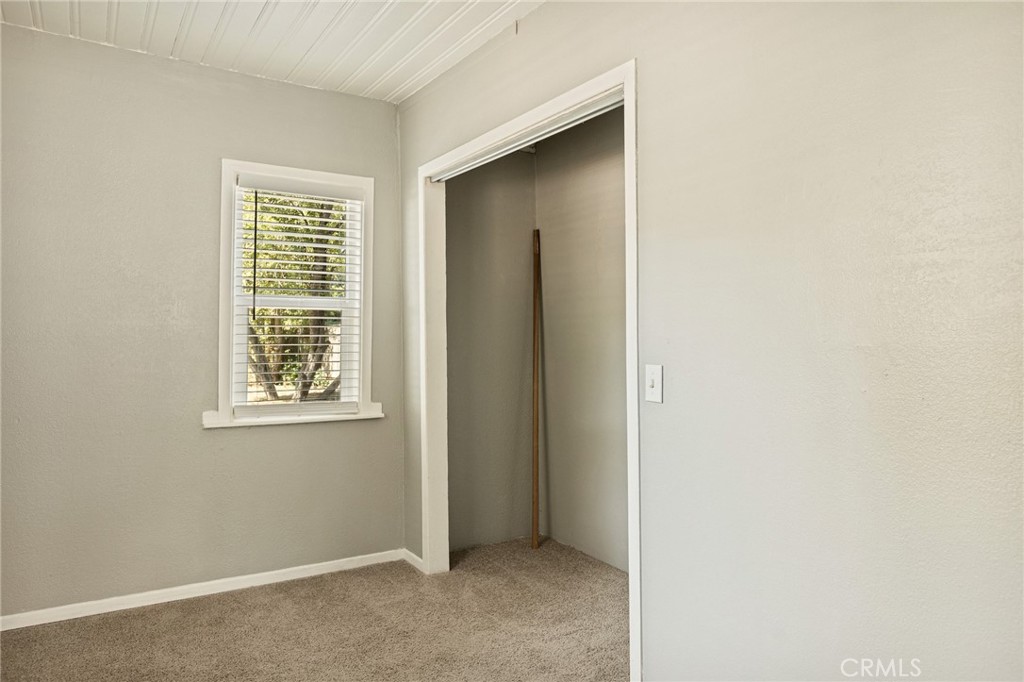 23035 Waters Property Photo 15