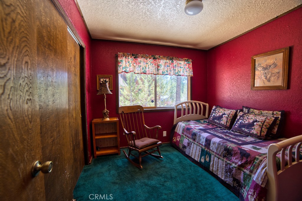 489 Hillen Dale Property Photo 27