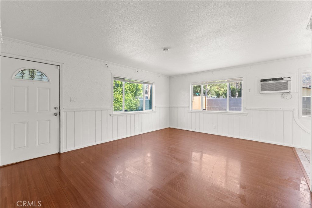 4793 Acacia Property Photo 7