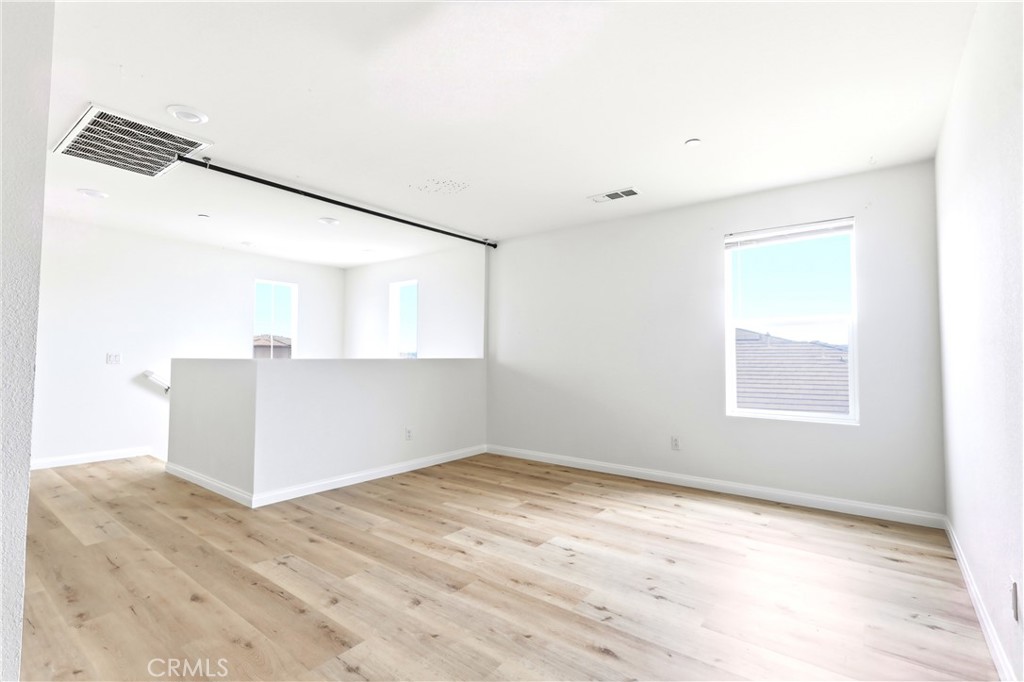 457 Cimarron Property Photo 15