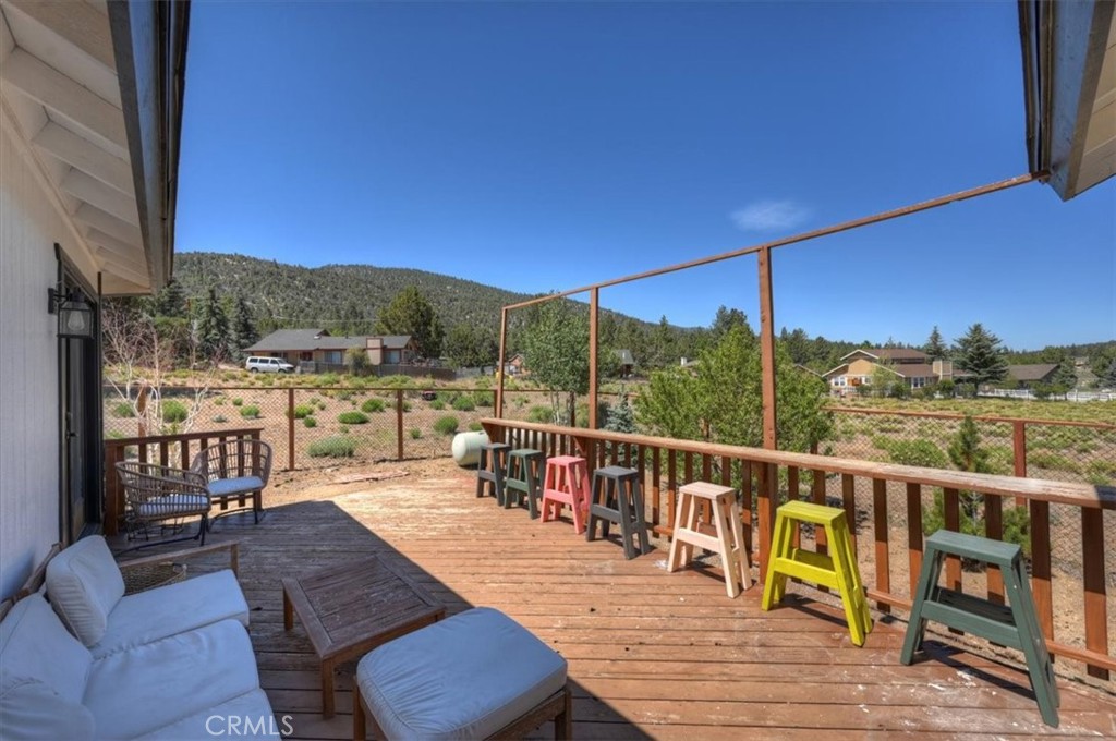 1170 Crestwood Property Photo 32