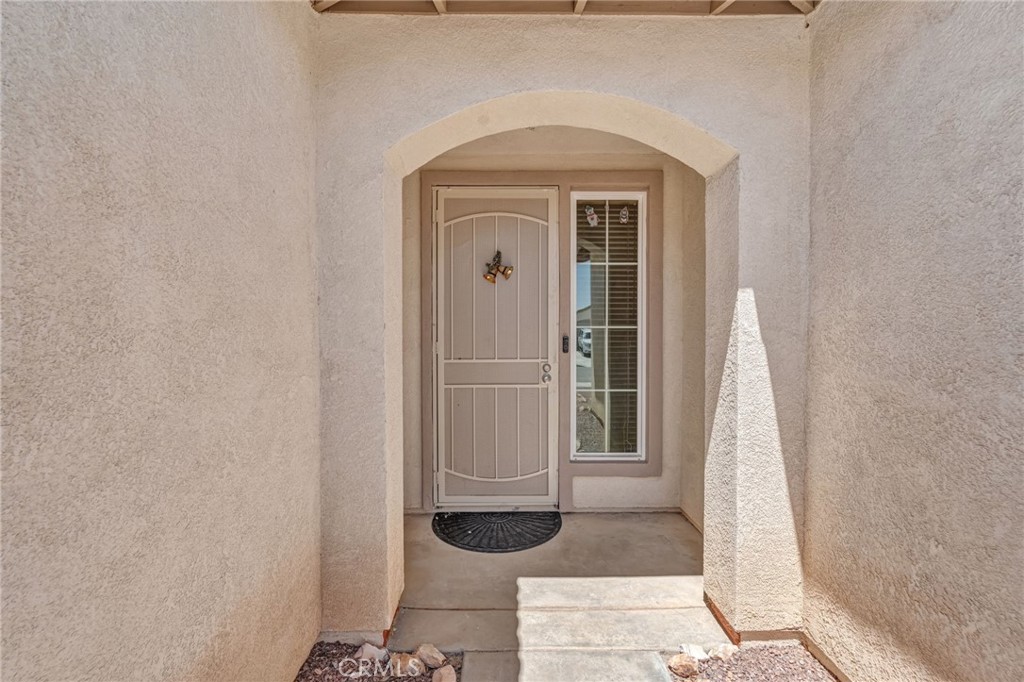 15808 Horizon Way Property Photo 4