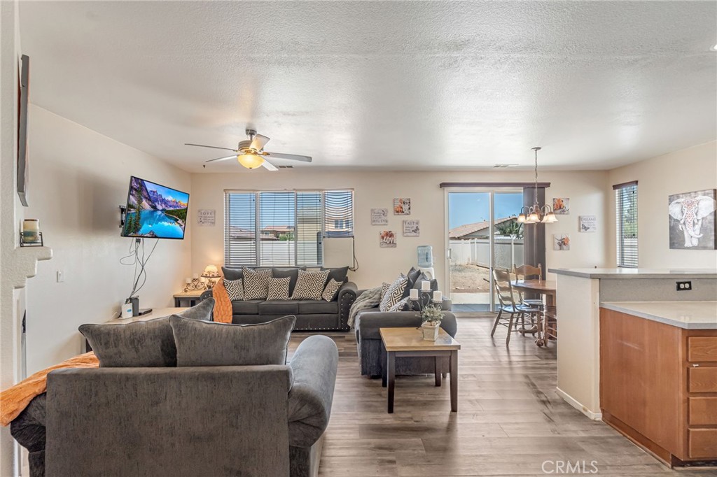 15808 Horizon Way Property Photo 5