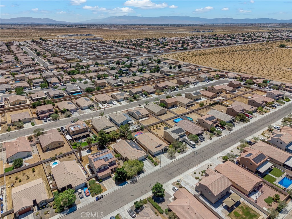 15808 Horizon Way Property Photo 32