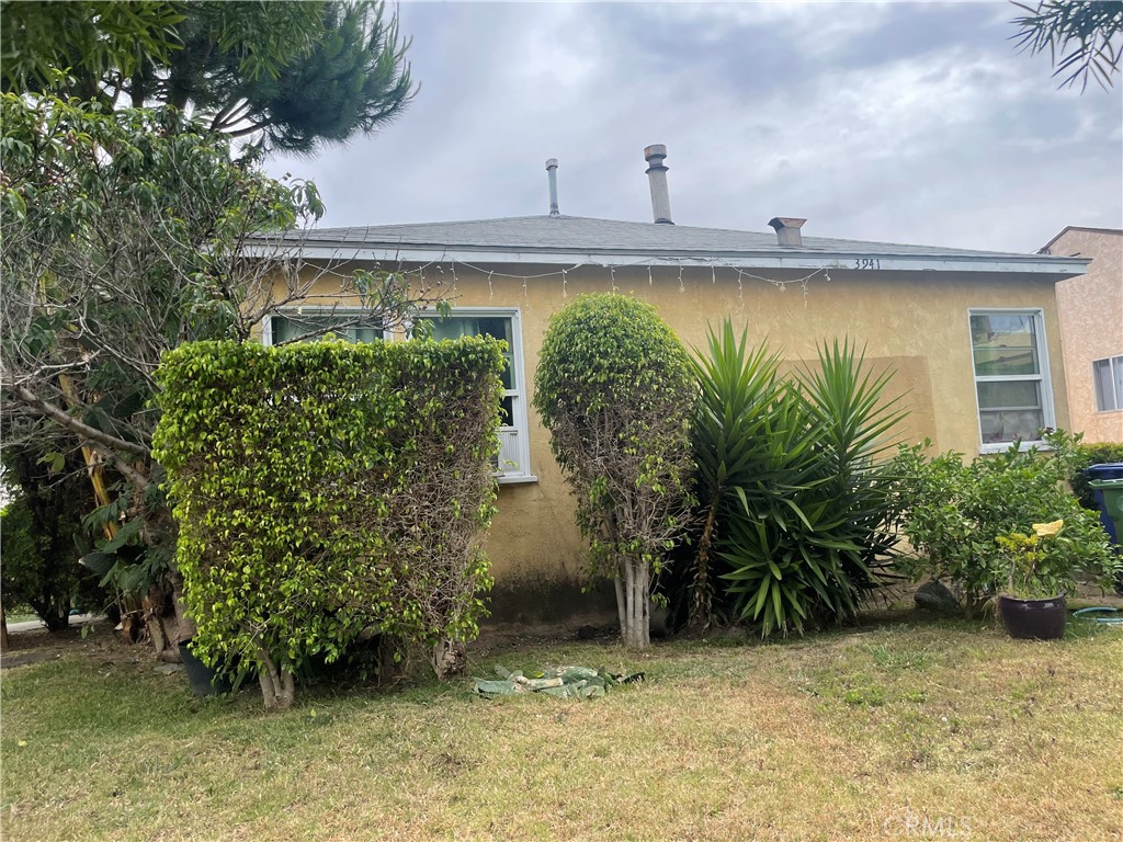 3941 Tilden Avenue Property Photo 2
