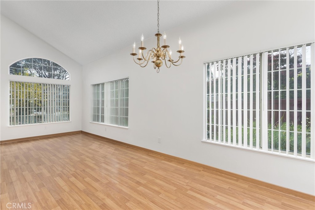 12823 Daisy Court Property Photo 9