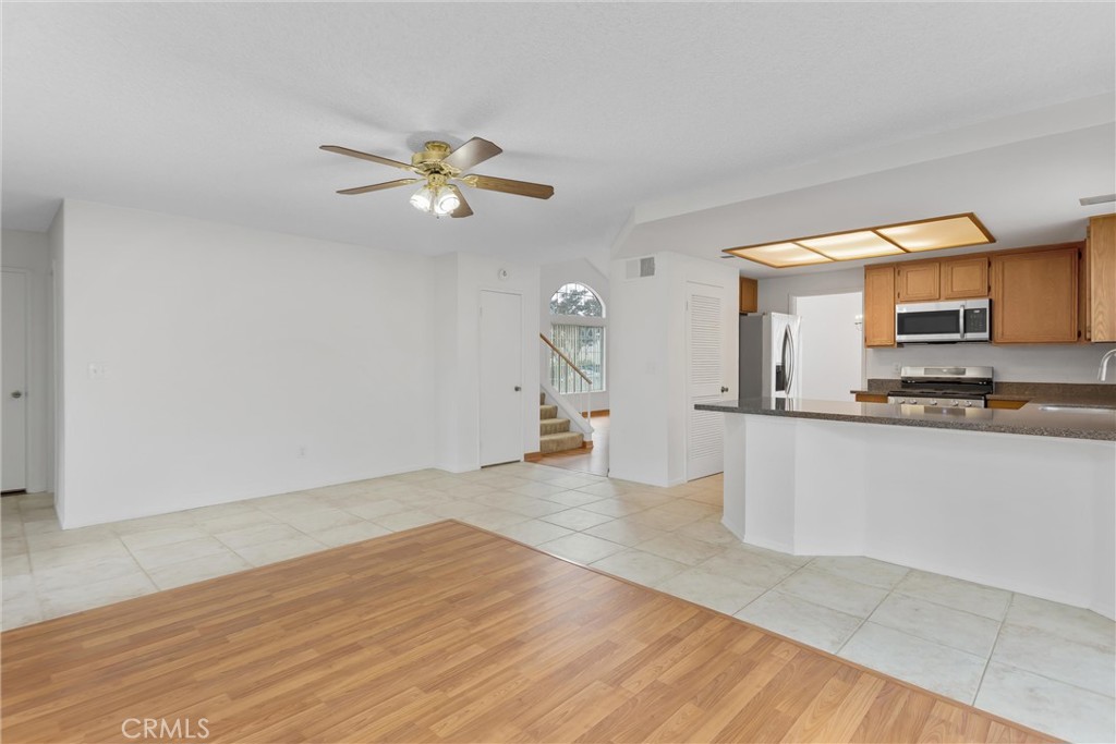 12823 Daisy Court Property Photo 17