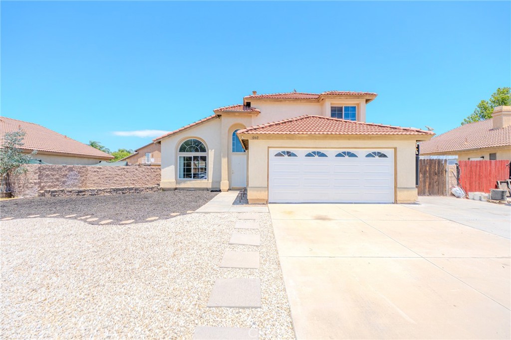 1060 Pertano Property Photo 1