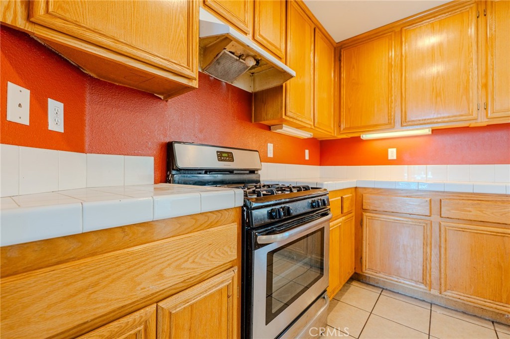 1060 Pertano Property Photo 20