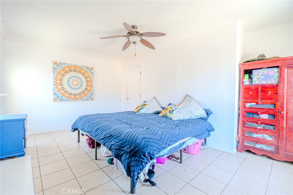 1060 Pertano Property Photo 39