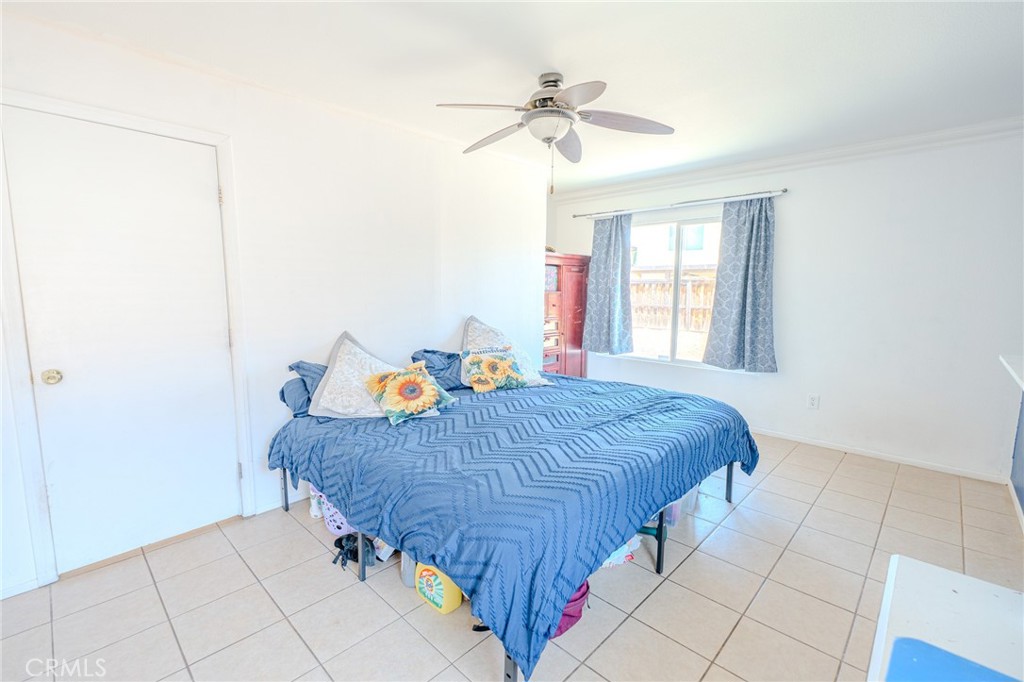 1060 Pertano Property Photo 40