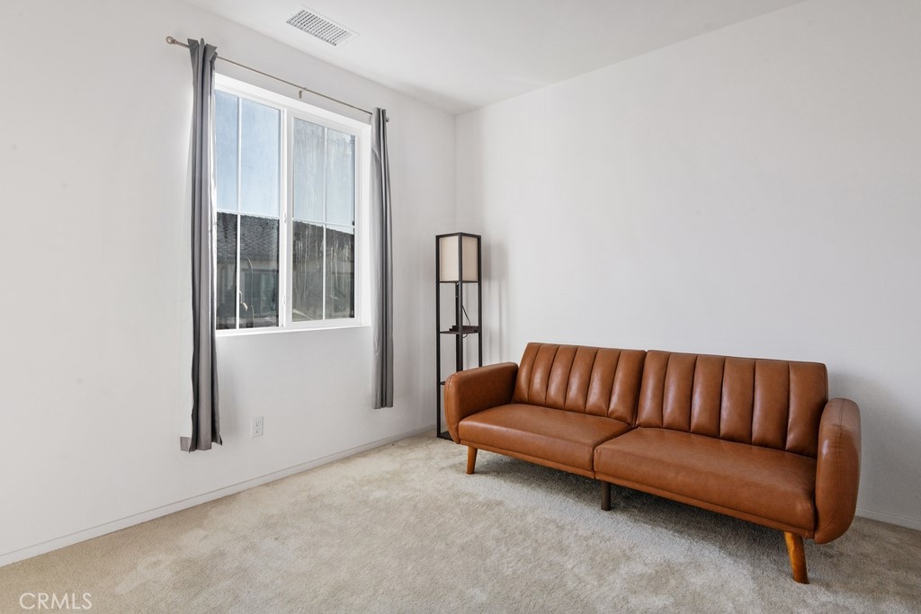 5664 Kate Way 3 Property Photo 18