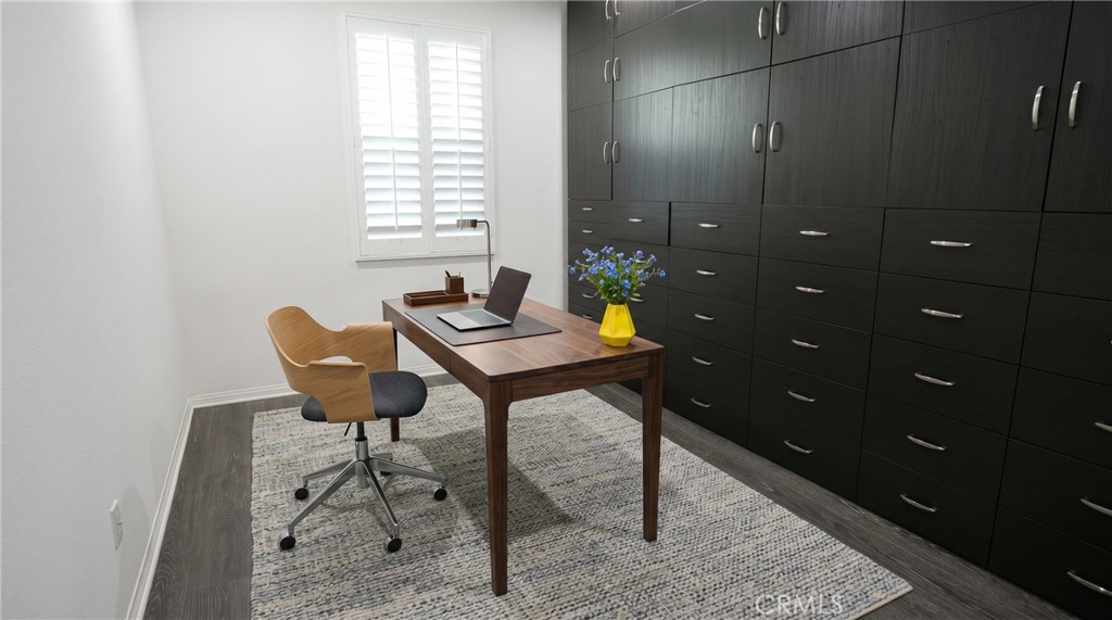 181 E Commercial Property Photo 7