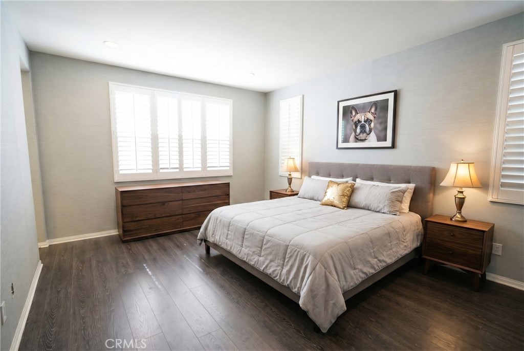 181 E Commercial Property Photo 9