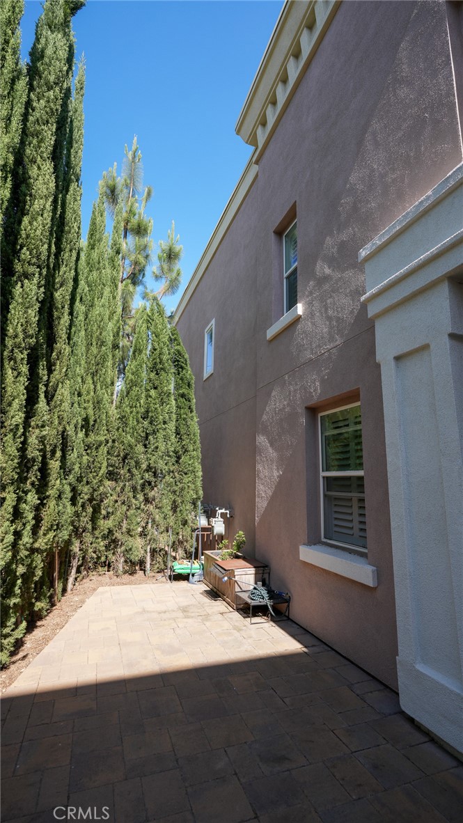 181 E Commercial Property Photo 15