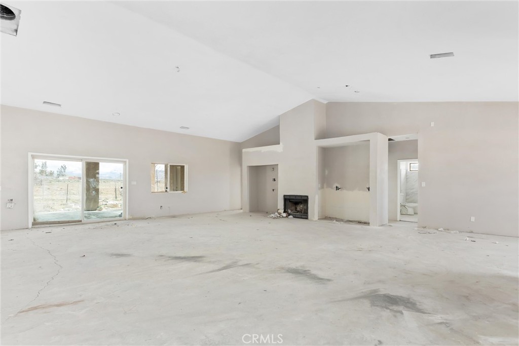 26525 Papago Road Property Photo 6