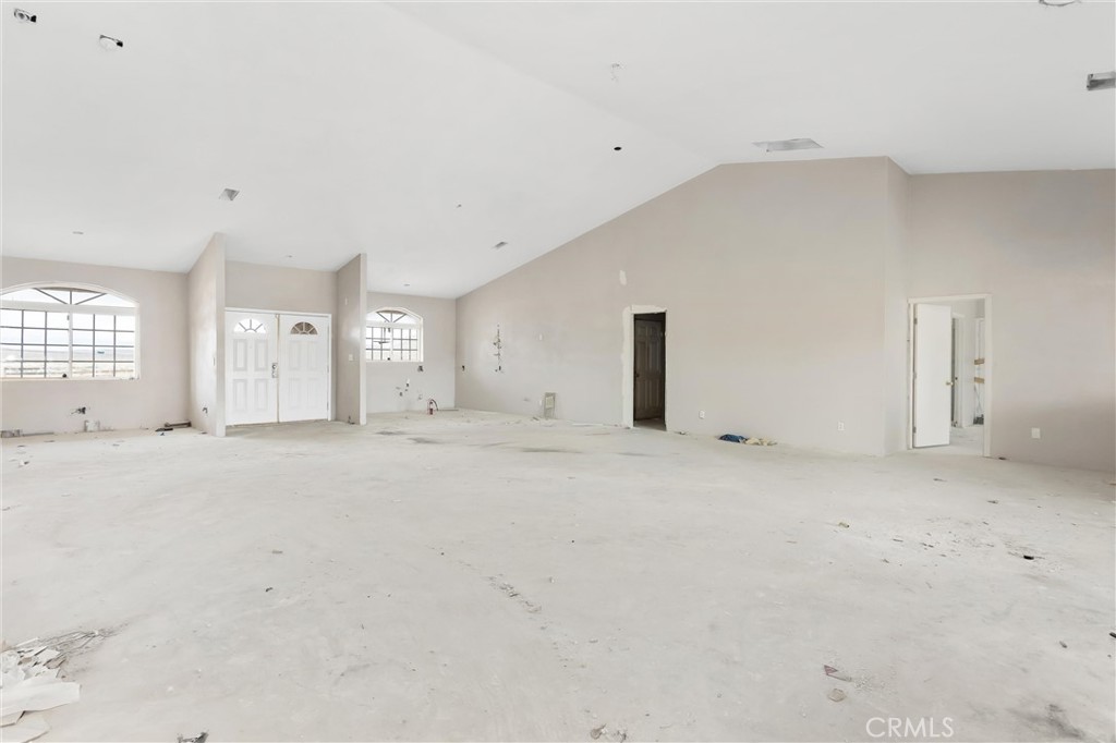 26525 Papago Road Property Photo 8