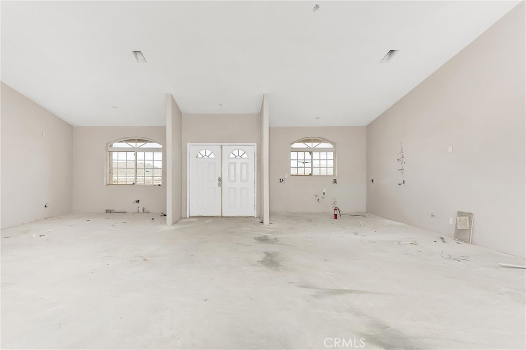 26525 Papago Road Property Photo 9
