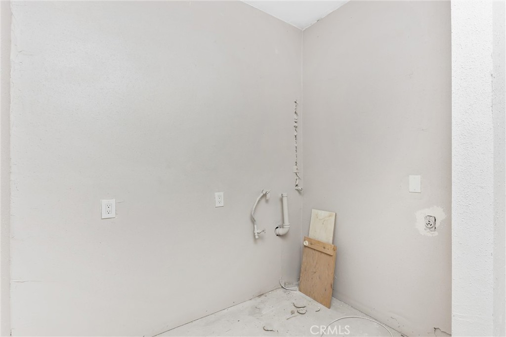 26525 Papago Road Property Photo 10
