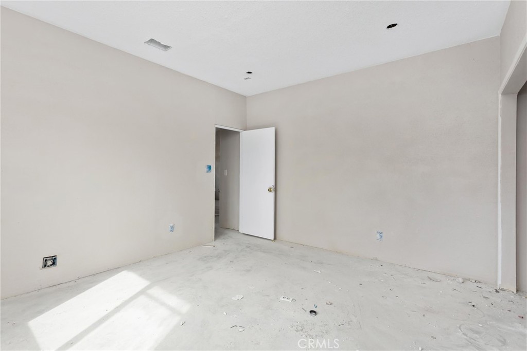 26525 Papago Road Property Photo 12
