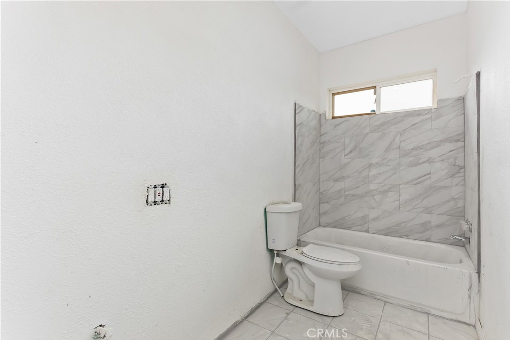 26525 Papago Road Property Photo 13