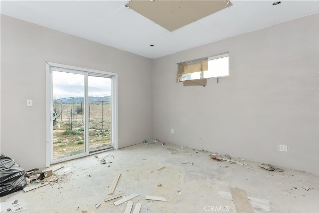 26525 Papago Road Property Photo 16