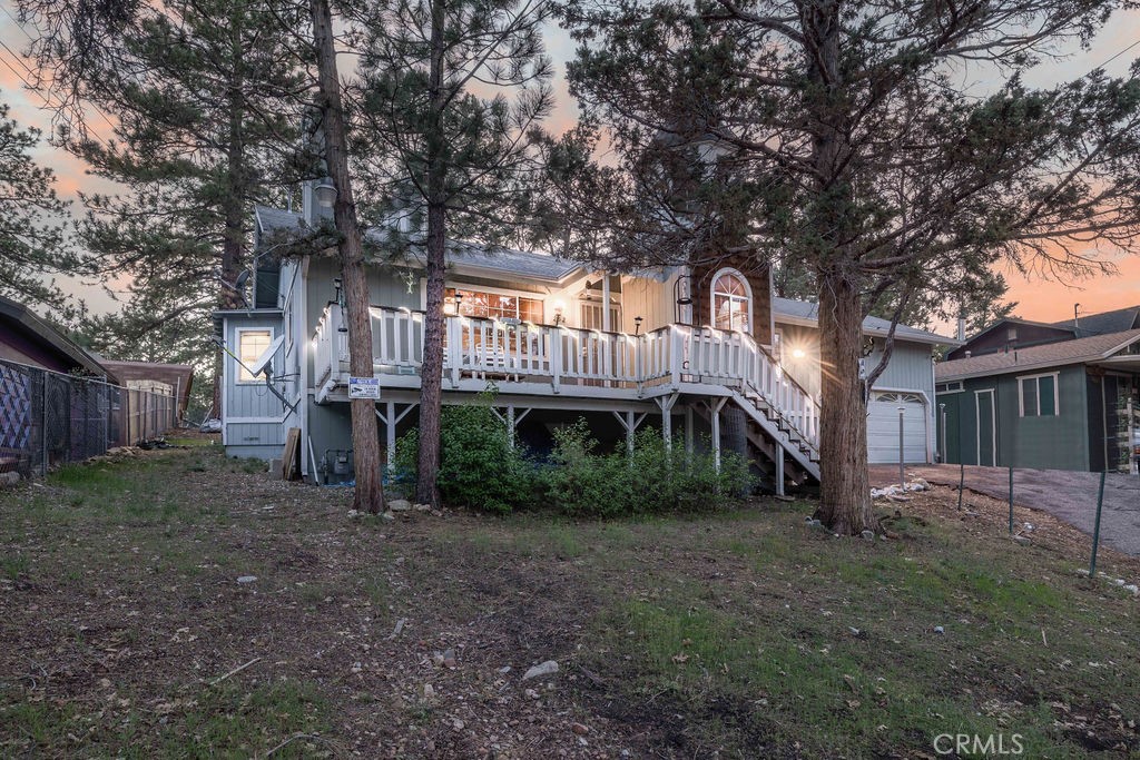 252 Riverside Property Photo 2