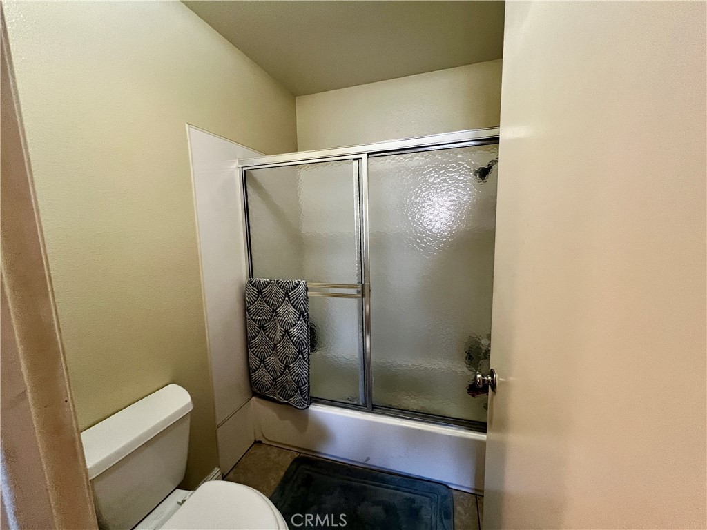 16520 Greystone Drive 119 Property Photo 13