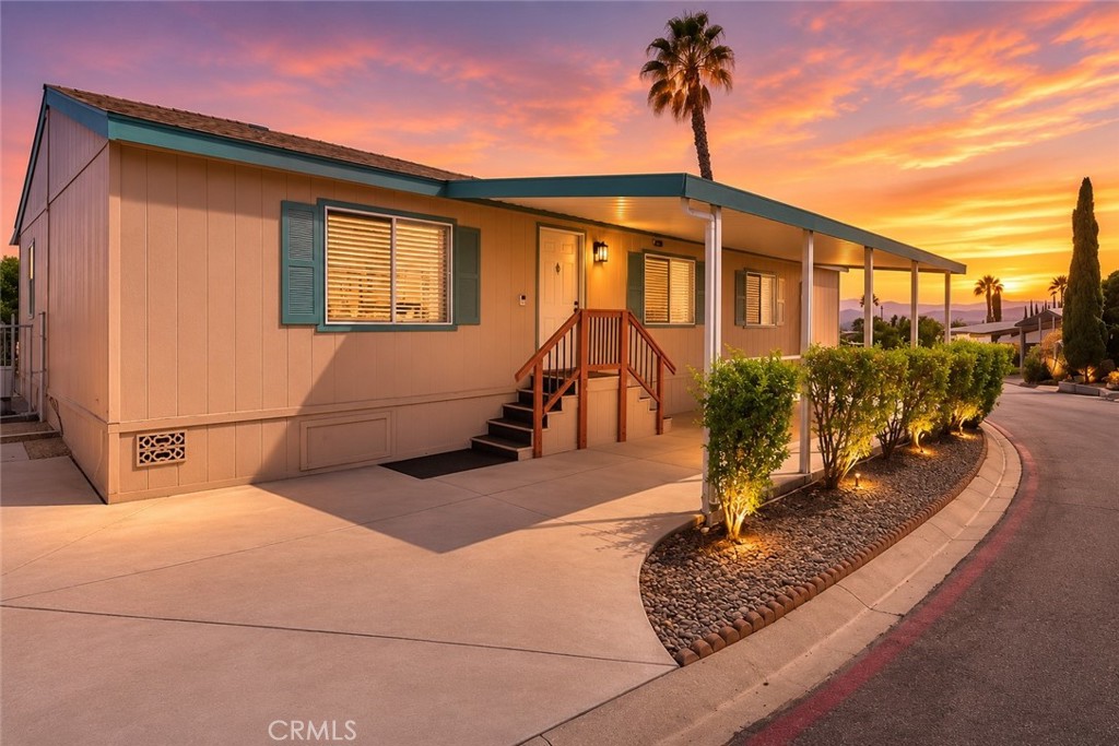 6130 Camino Real 221 Property Photo 1