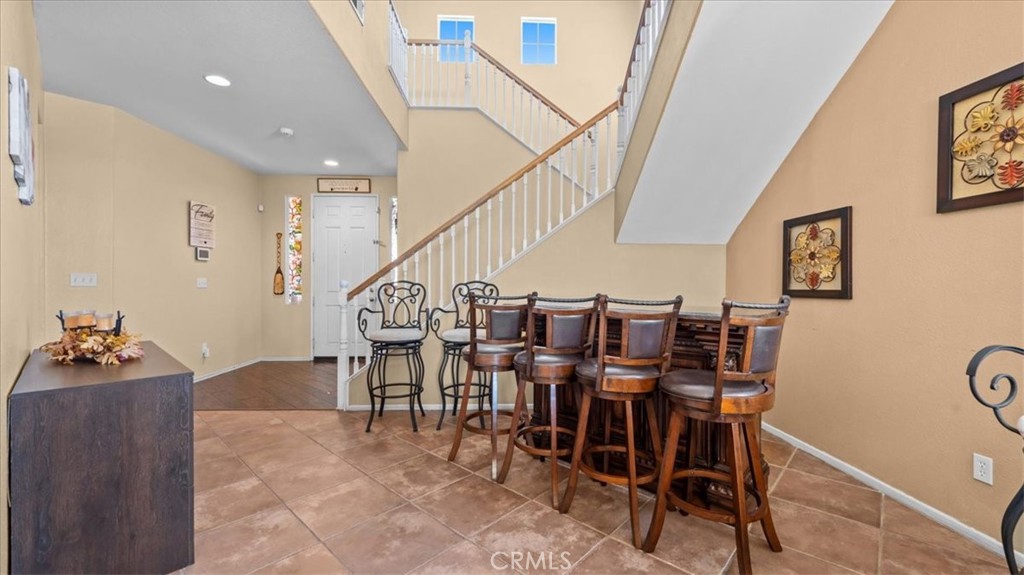17681 View Mount Court Property Photo 7