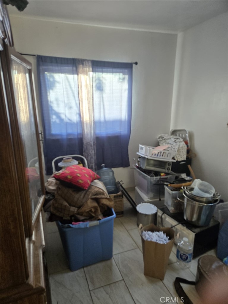 515 Crawford Street Property Photo 8