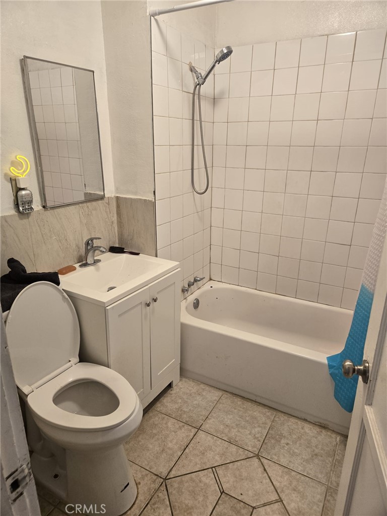 515 Crawford Street Property Photo 9