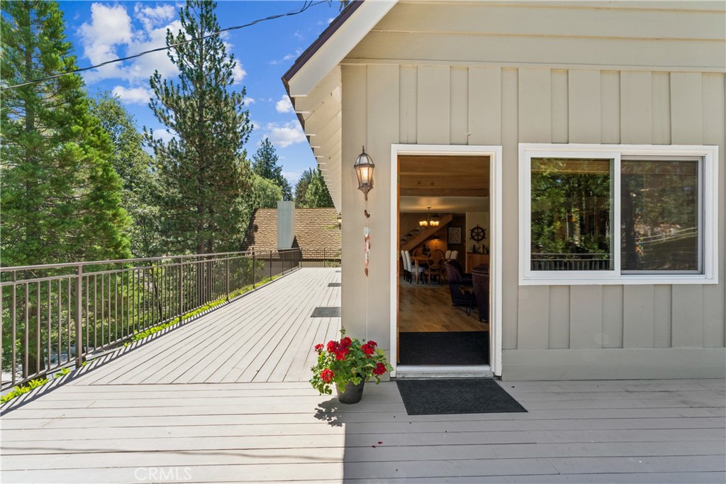 27711 Hamiltair Drive Property Photo 6