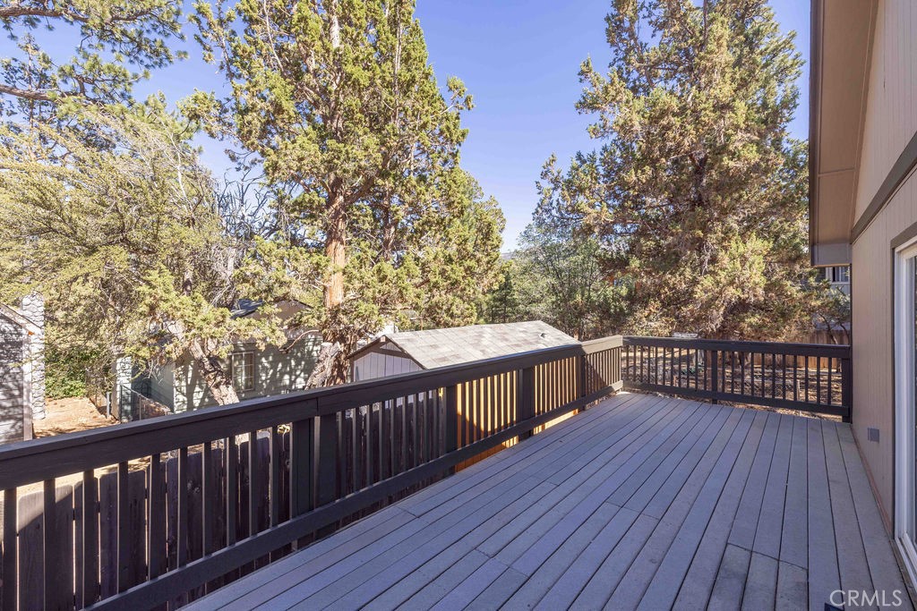 451 Maple Property Photo 25
