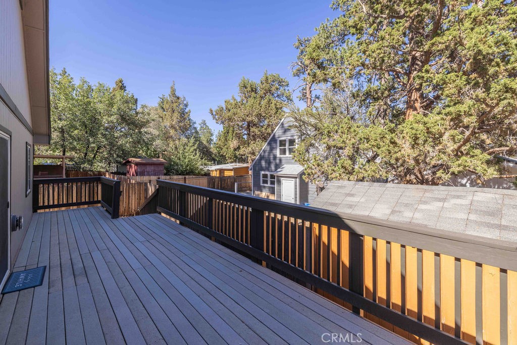 451 Maple Property Photo 26