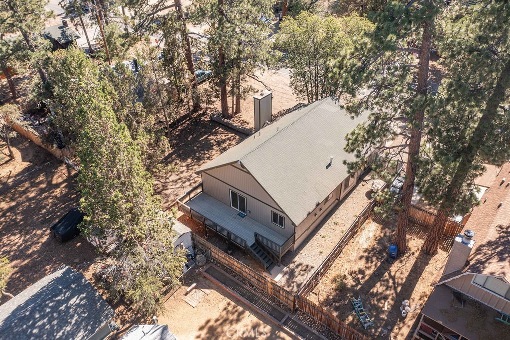 451 Maple Property Photo 36