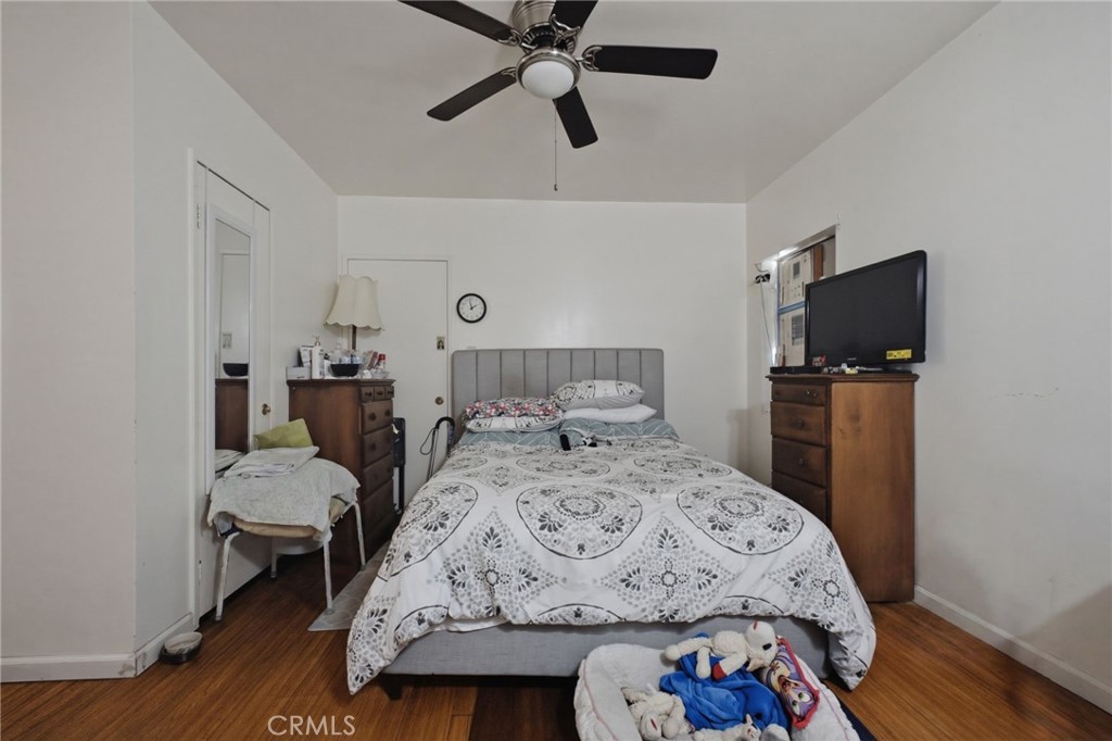 538 S Fetterly Avenue Property Photo 23