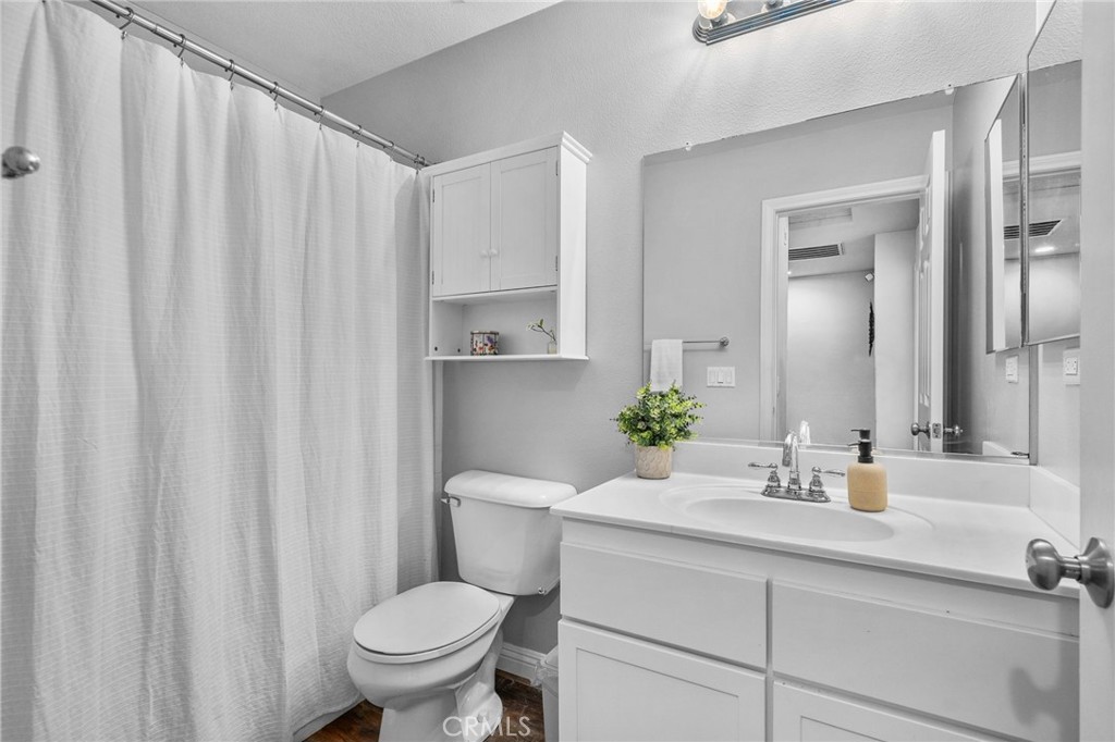 1989 Annandale Way Property Photo 27