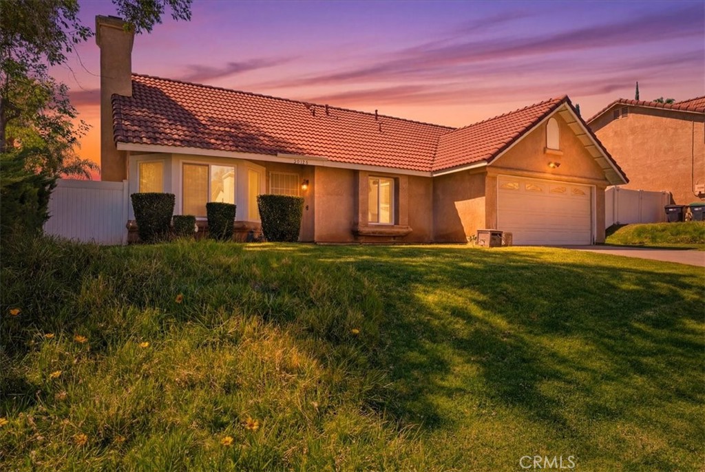 24656 Wisteria Property Photo 1