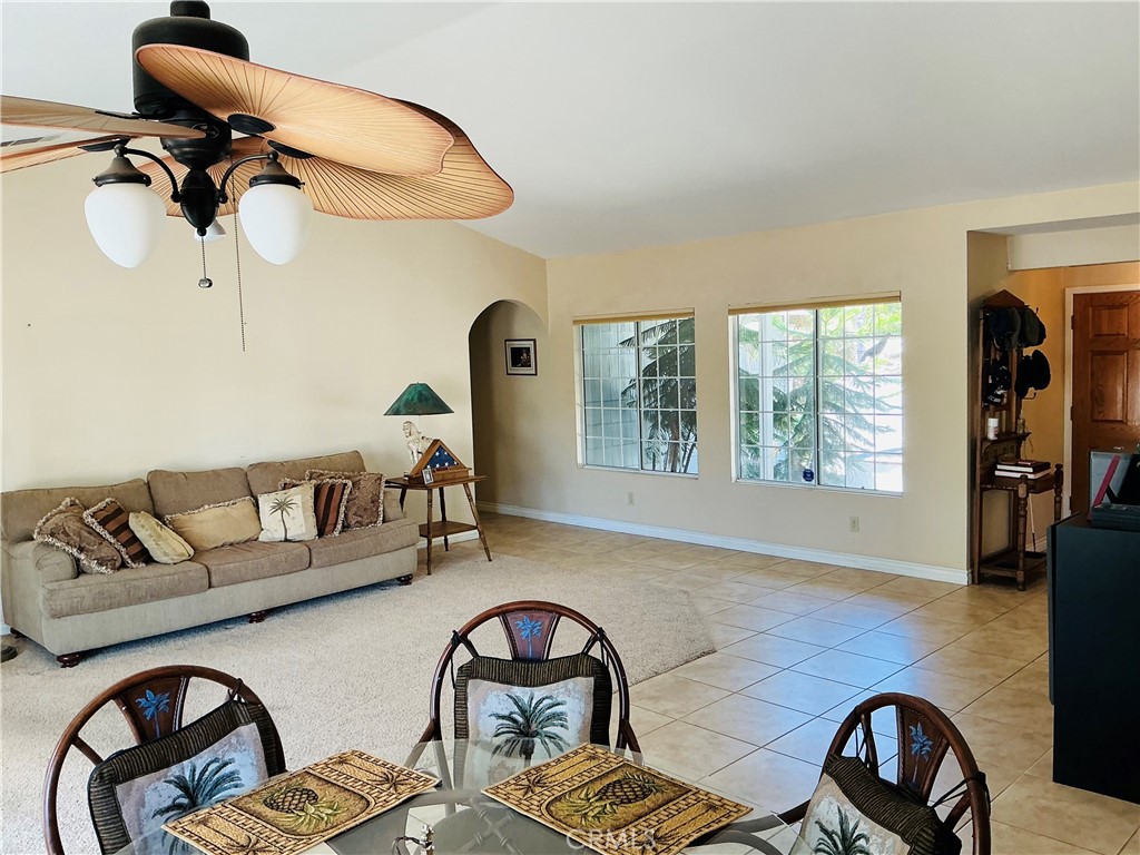 15025 Amorose Property Photo 8