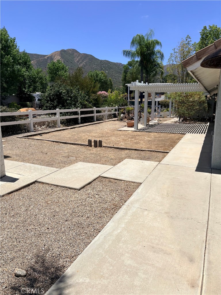 15025 Amorose Property Photo 13