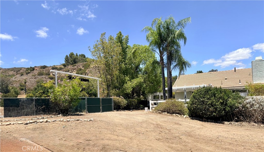 15025 Amorose Property Photo 16