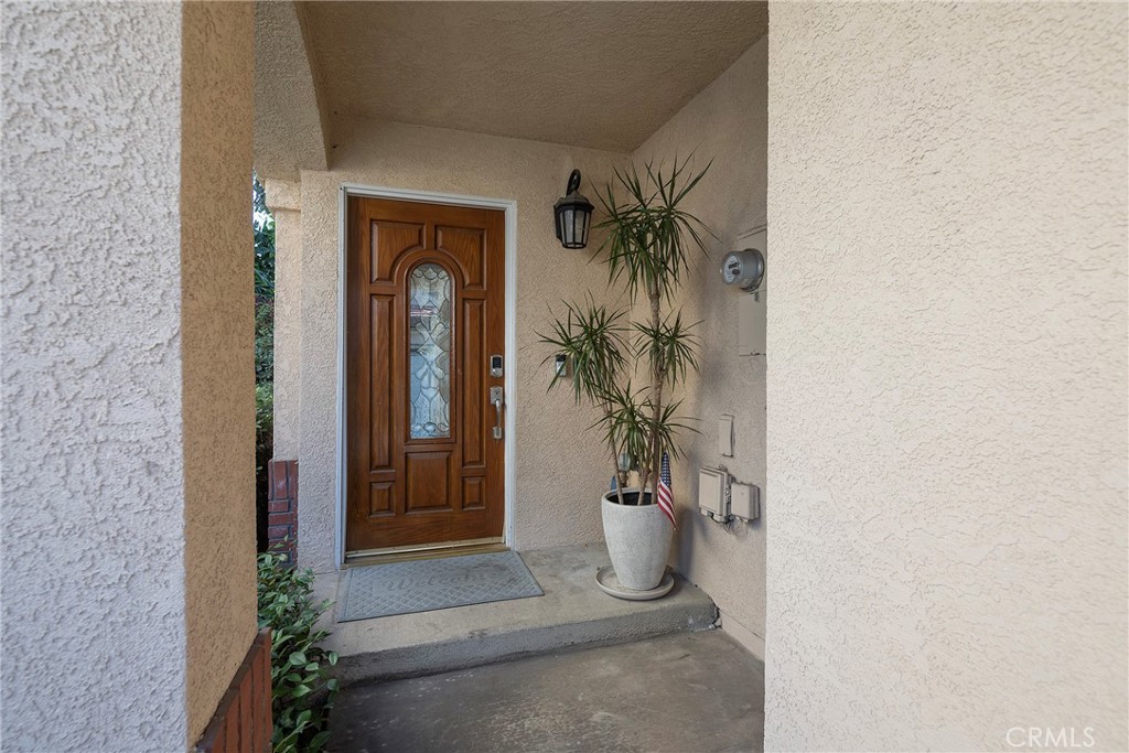 17572 Van Buren Property Photo 6