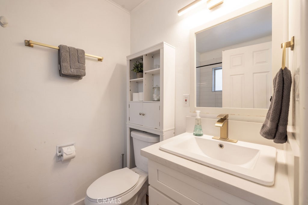 1289 Balsam Property Photo 21