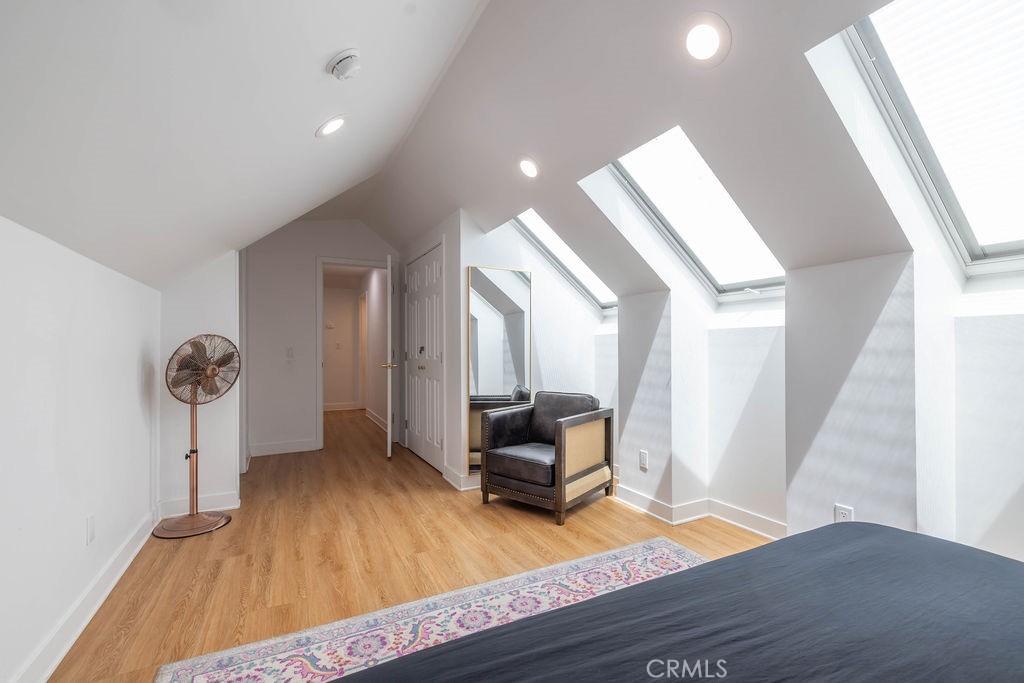 1289 Balsam Property Photo 31