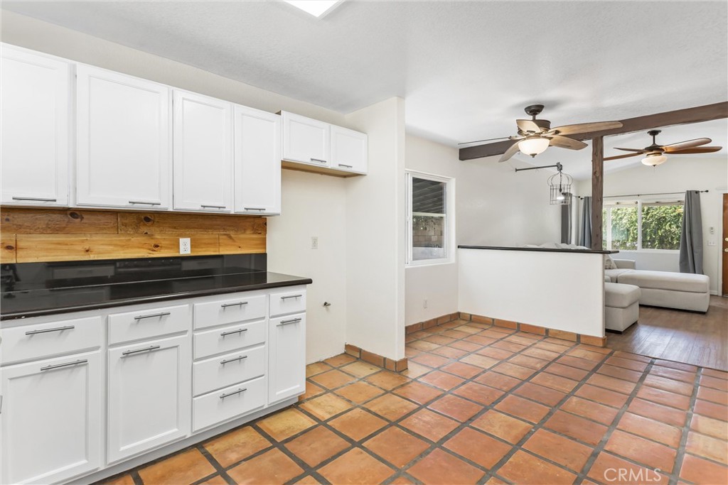 25952 Valle Vue Place Property Photo 11