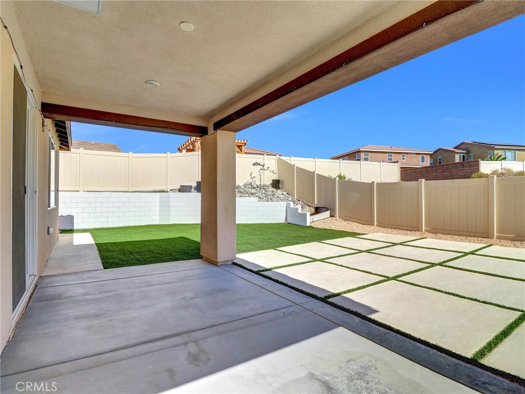 62880 Loftwood Property Photo 3